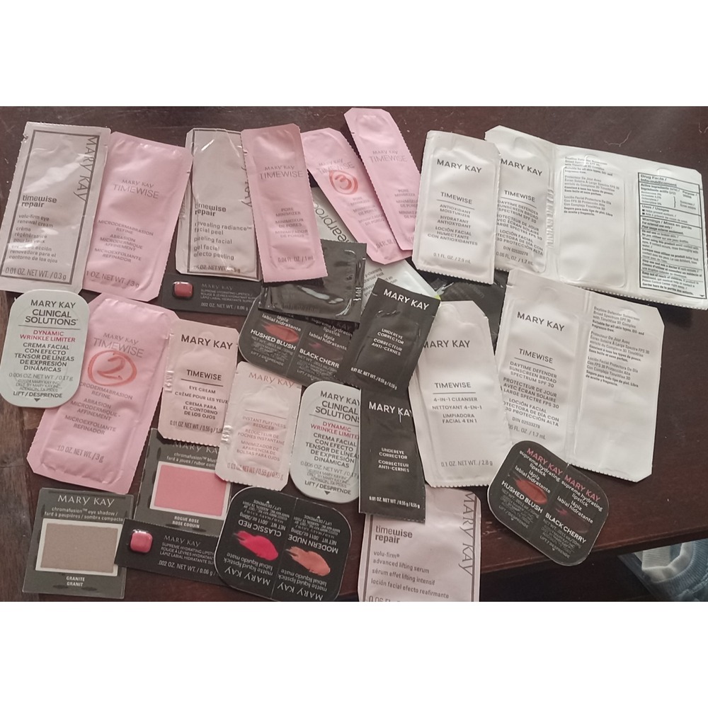 LOT OF 30 - Mary Kay Samples Anti Aging Cleanser Lip Eye CC Cream Moisturizer ++